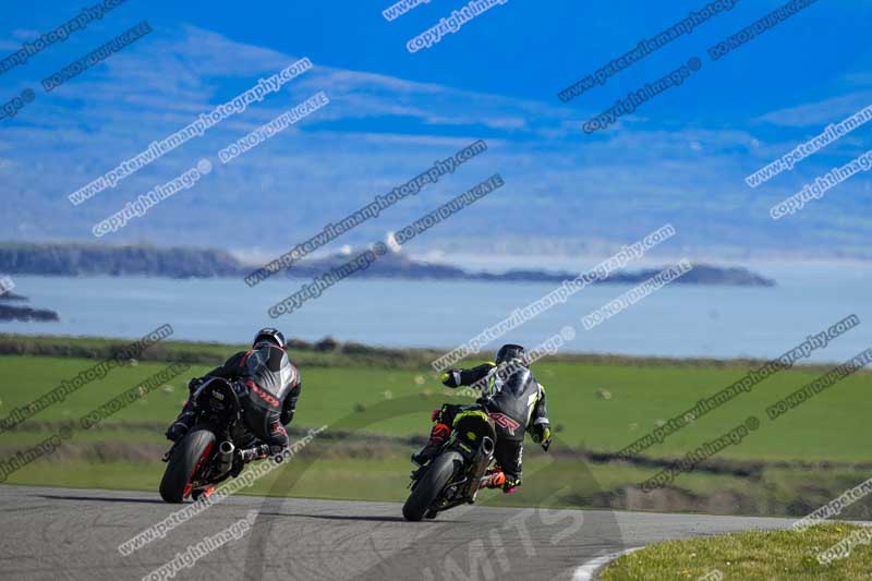 anglesey no limits trackday;anglesey photographs;anglesey trackday photographs;enduro digital images;event digital images;eventdigitalimages;no limits trackdays;peter wileman photography;racing digital images;trac mon;trackday digital images;trackday photos;ty croes